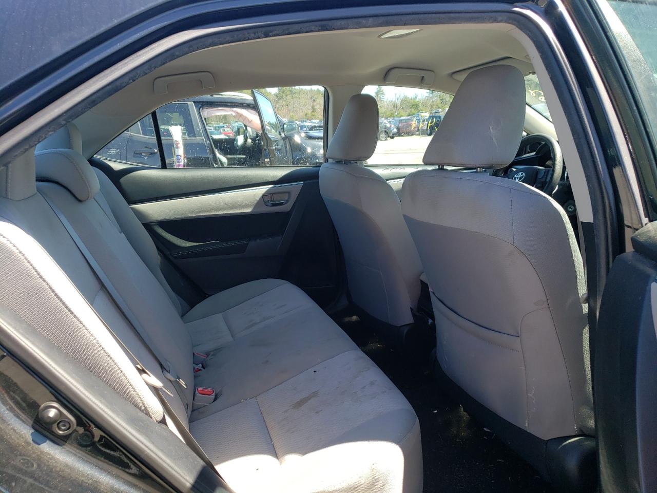 Photo 6 from auction – 2014 TOYOTA COROLLA L with VIN 2T1BURHE8EC103729