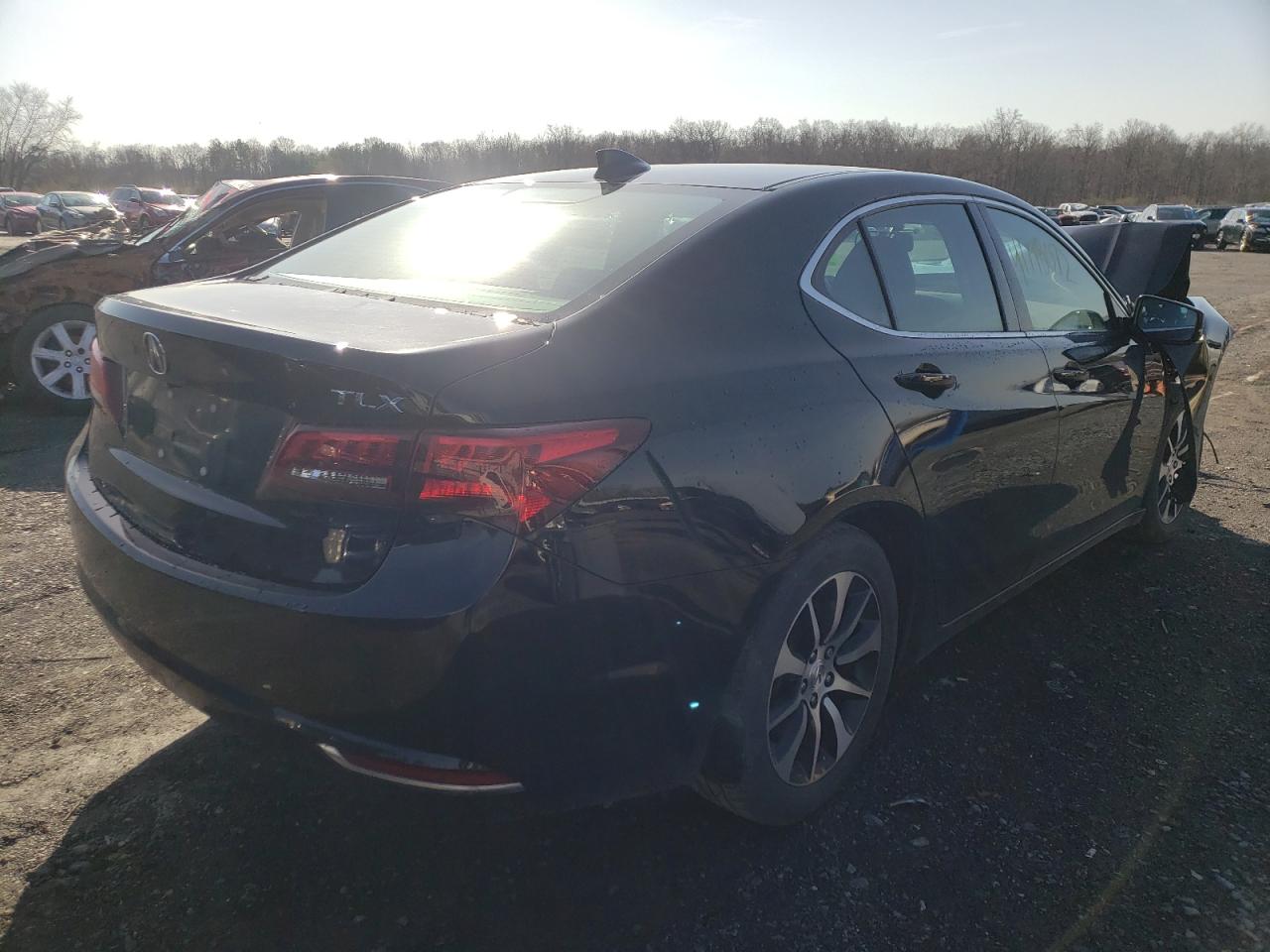 Photo 4 from auction – 2015 ACURA TLX with VIN 19UUB1F36FA019661