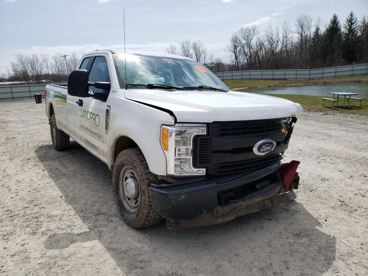 FORD F250 SUPER 2017 with VIN 1FT7X2A61HED58974 - Photo from auction