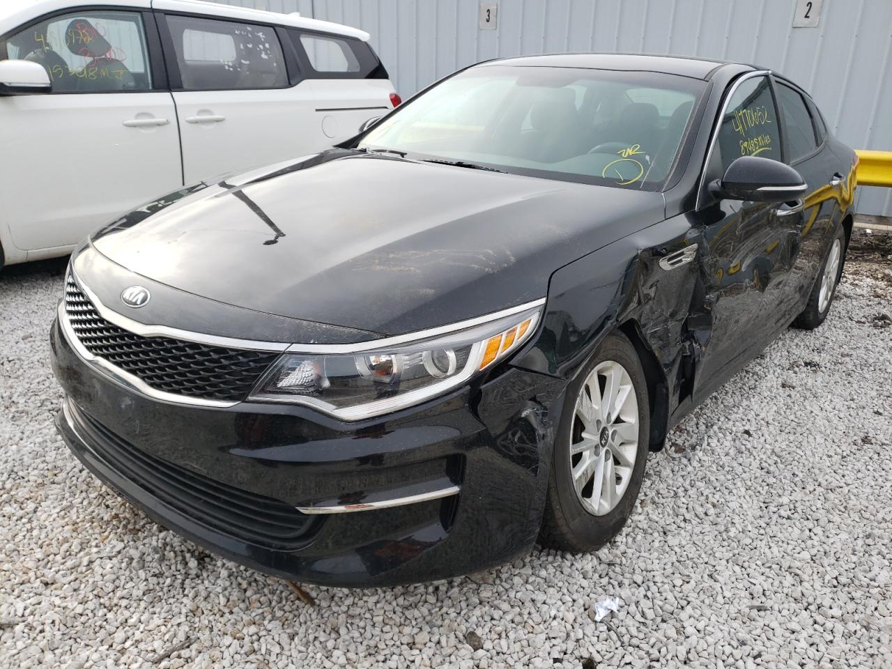 Photo 2 from auction – 2016 KIA OPTIMA with VIN 5XXGT4L32GG088562
