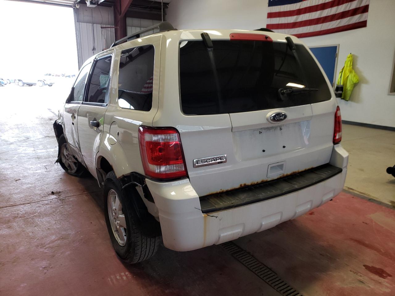 Foto 3 de la subasta – 2011 FORD ESCAPE XLT con VIN 1FMCU0D70BKA62977