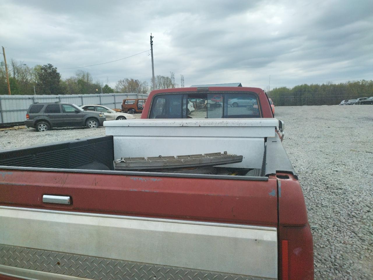 Photo 6 from auction – 1988 FORD F150 with VIN 1FTDF15Y1JPB81994