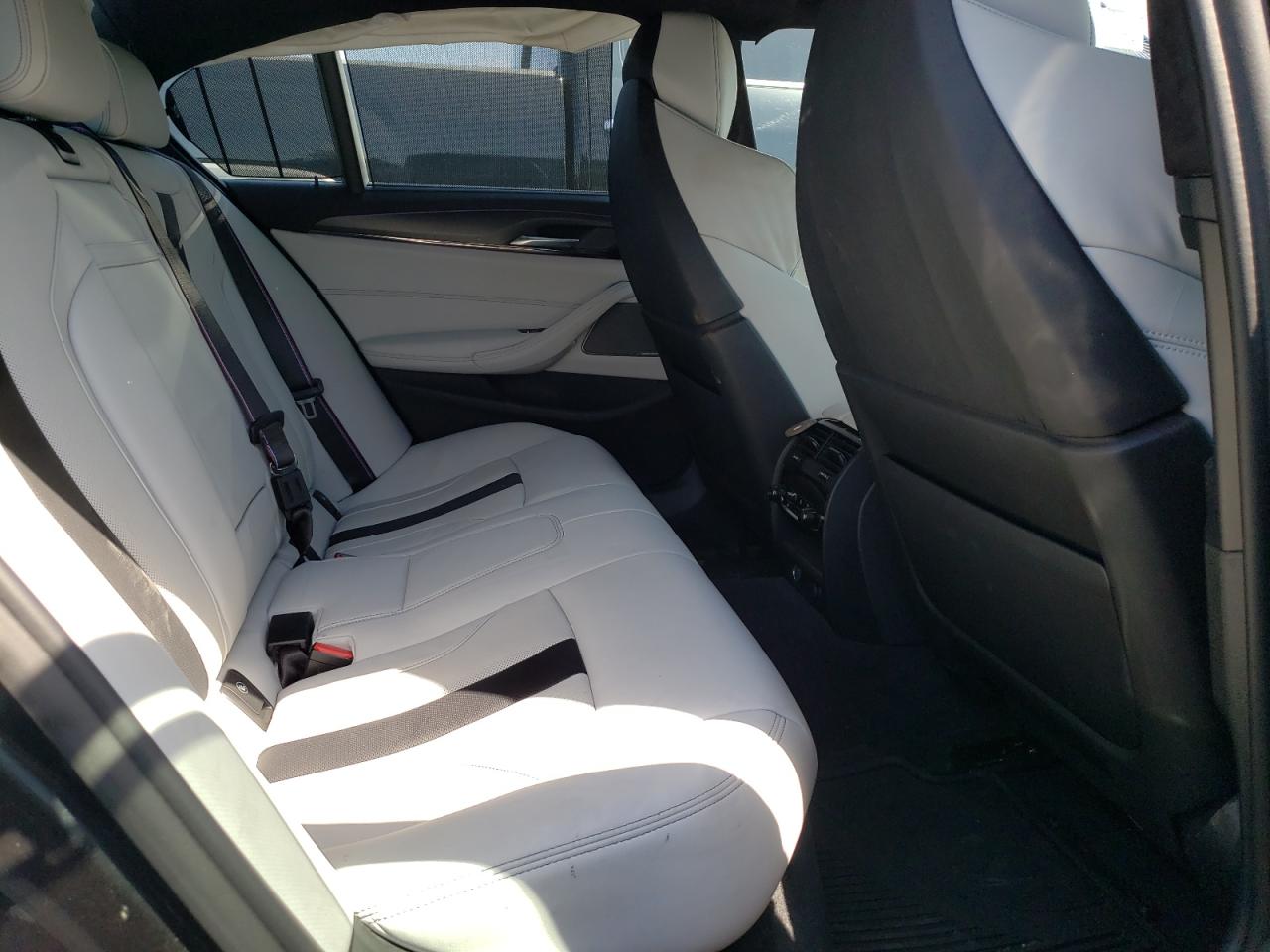Photo 6 from auction – 2019 BMW M5 with VIN WBSJF0C56KB448673