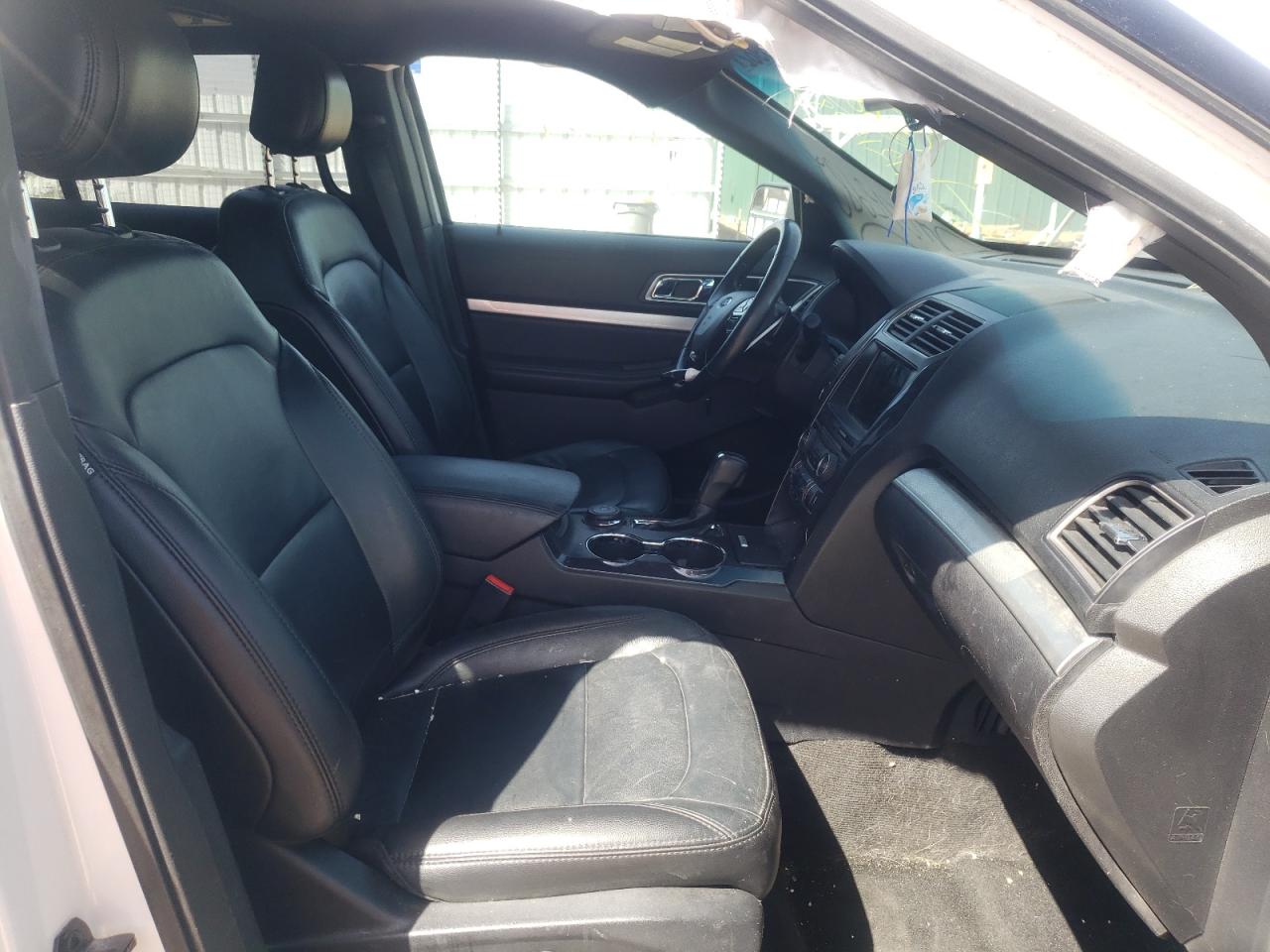 Фото 5 с аукциона – 2017 FORD EXPLORER X с VIN 1FM5K8D83HGB31369