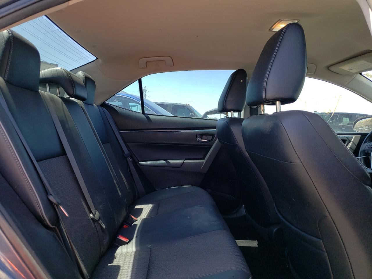 Photo 6 from auction – 2014 TOYOTA COROLLA L with VIN 2T1BURHE9EC059255