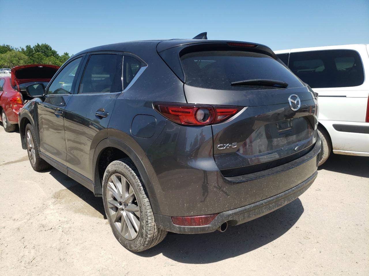 Photo 3 from auction – 2021 MAZDA CX-5 GRAND with VIN JM3KFADMXM0356270