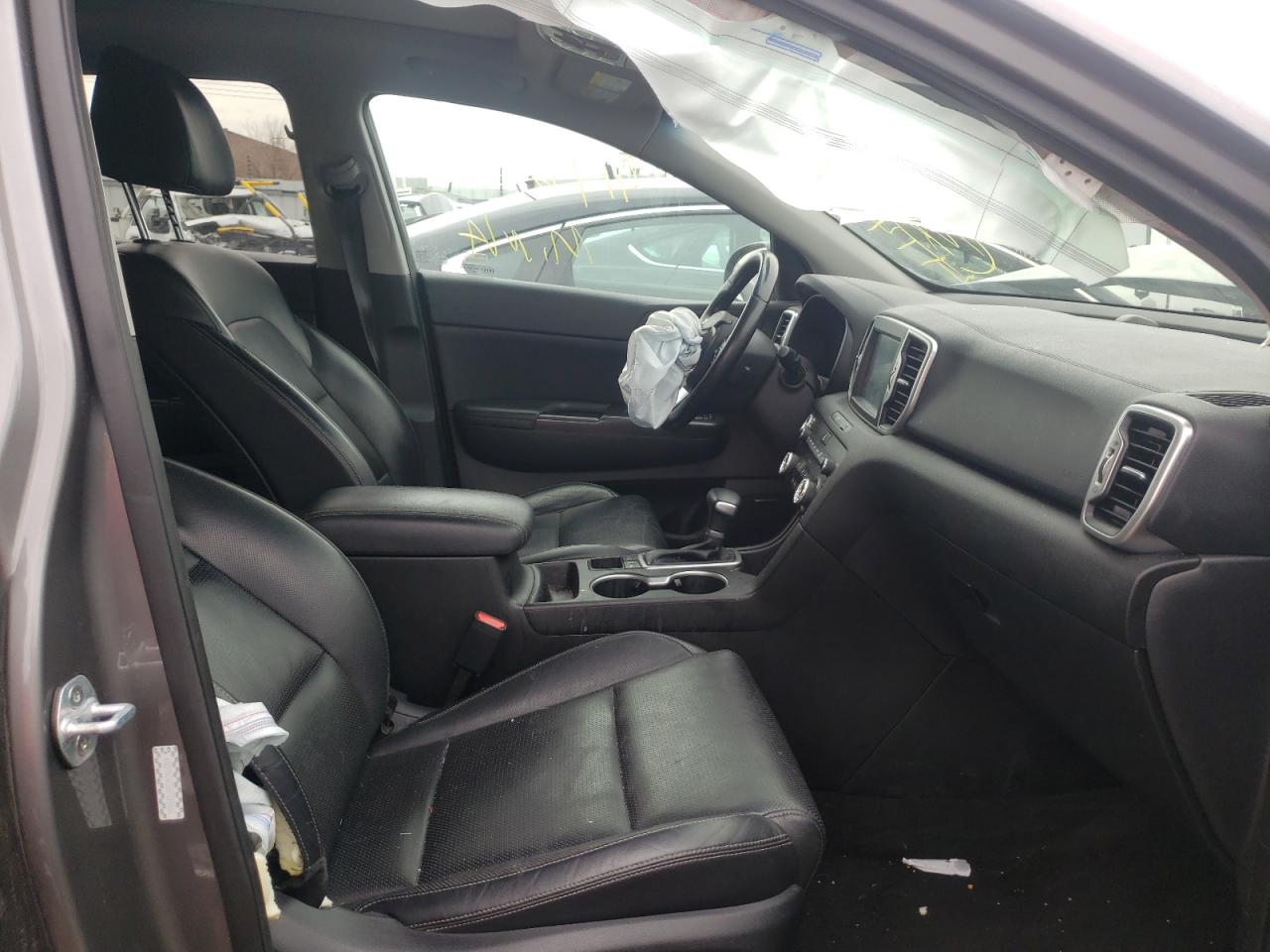 Photo 5 from auction – 2017 KIA SPORTAGE E with VIN KNDPNCAC8H7205062
