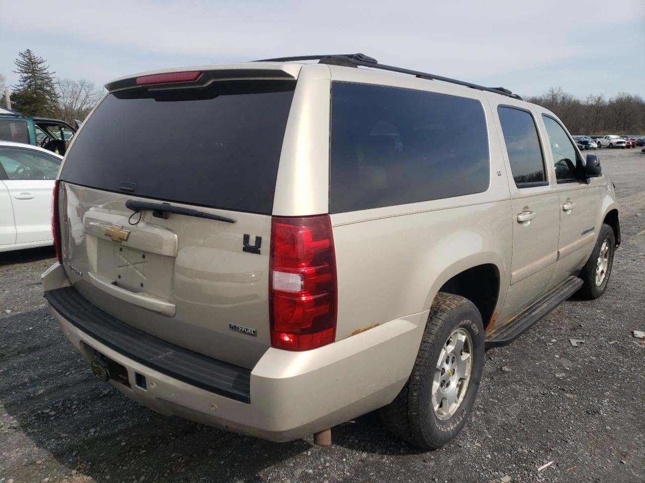 Photo 4 from auction – 2007 CHEVROLET SUBURBAN K with VIN 1GNFK16337J278611