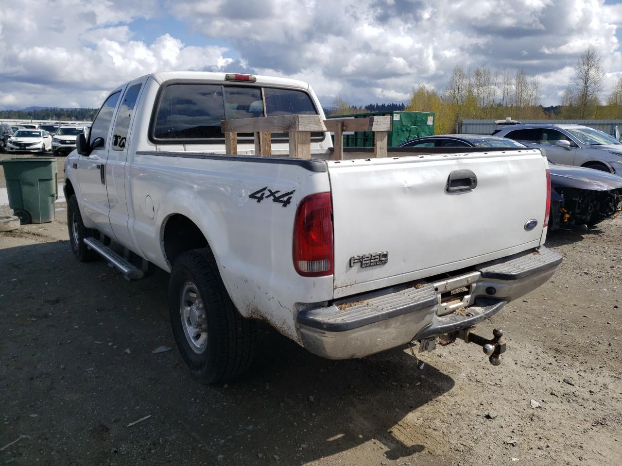Photo 3 from auction – 2004 FORD F250 SUPER with VIN 1FTNX21S74EB62052
