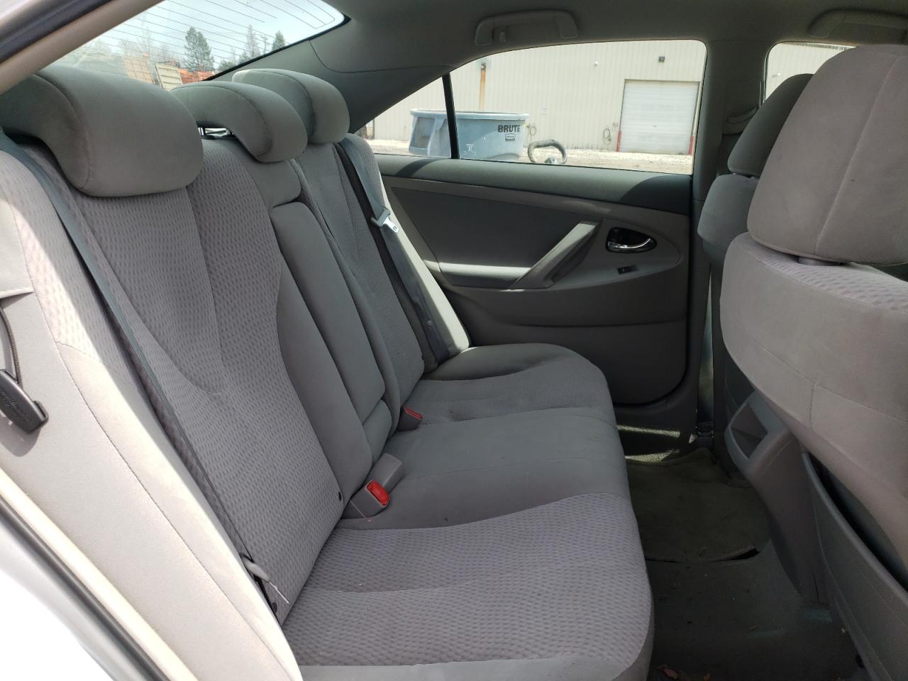 Photo 6 from auction – 2010 TOYOTA CAMRY BASE with VIN 4T4BF3EK9AR074953