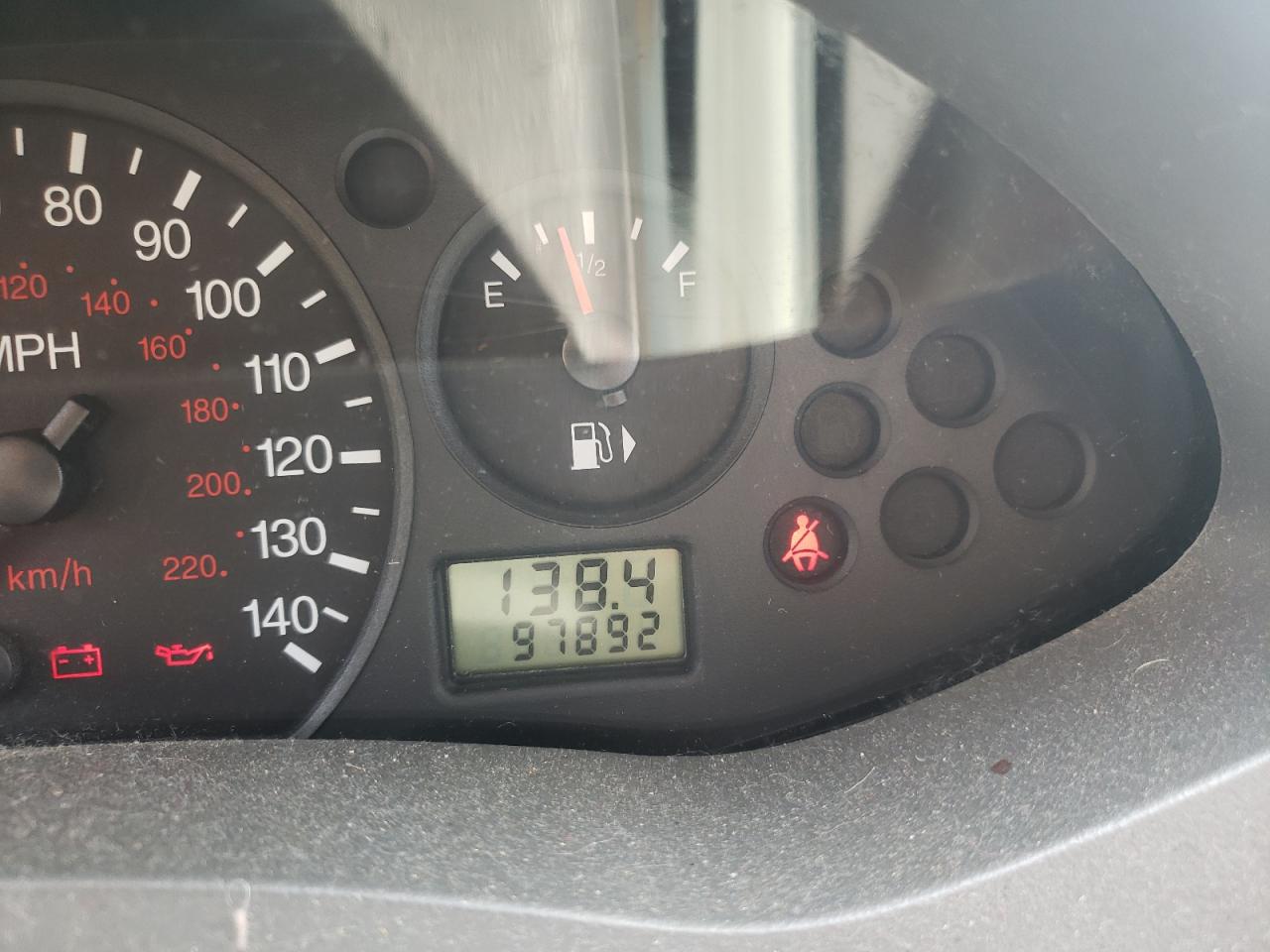 Photo 8 from auction – 2005 FORD FOCUS with VIN 1FAFP34N35W269813