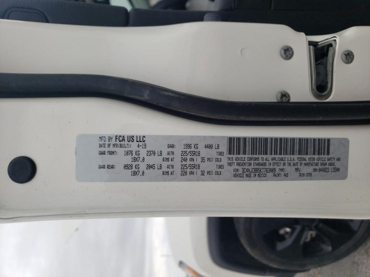 Foto 10 de la subasta – 2019 JEEP COMPASS LA con VIN 3C4NJCBB5KT763009