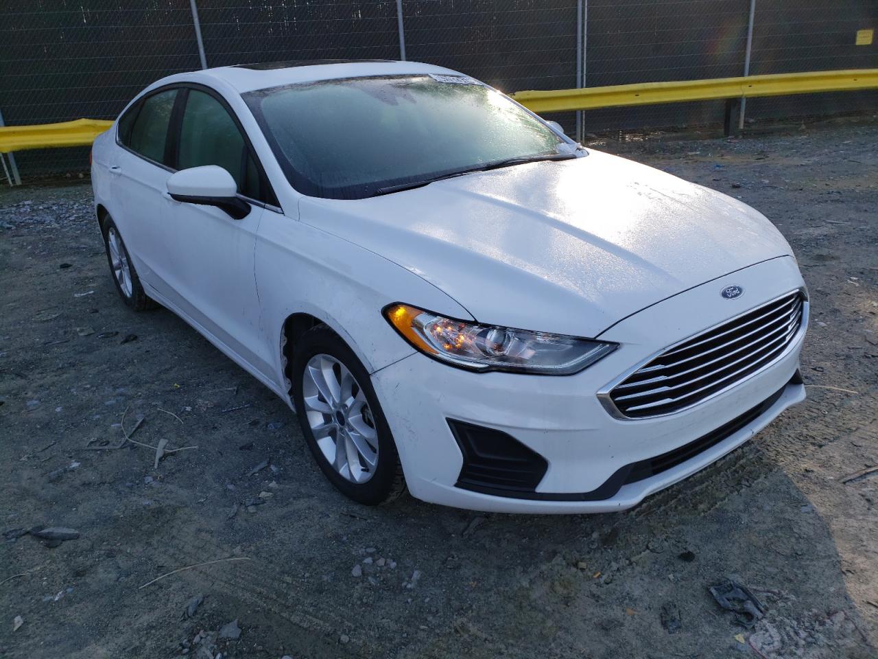 FORD FUSION SE 2020 with VIN 3FA6P0HD5LR191275 - Photo from auction