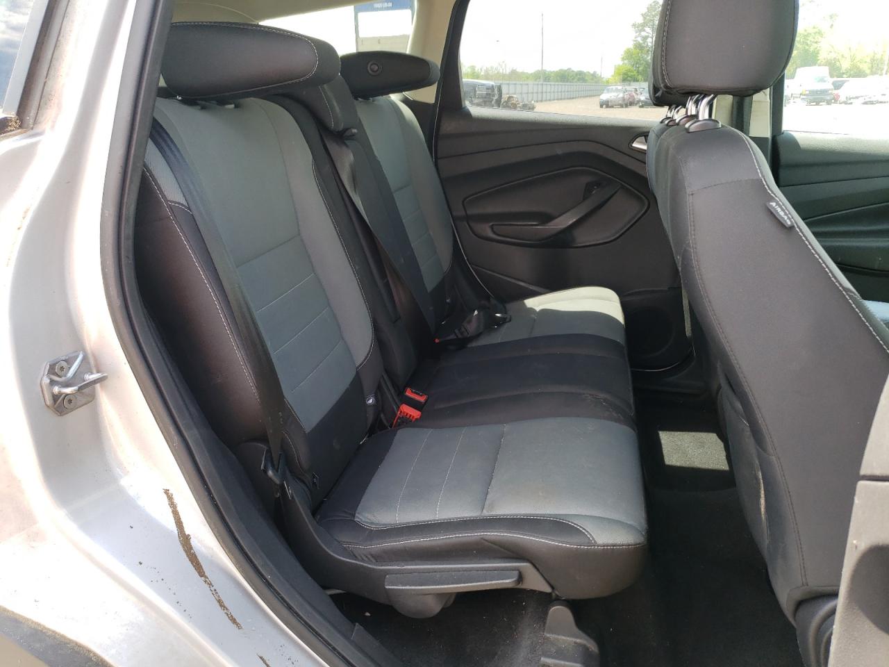 Photo 6 from auction – 2016 FORD ESCAPE SE with VIN 1FMCU0GX4GUC46066