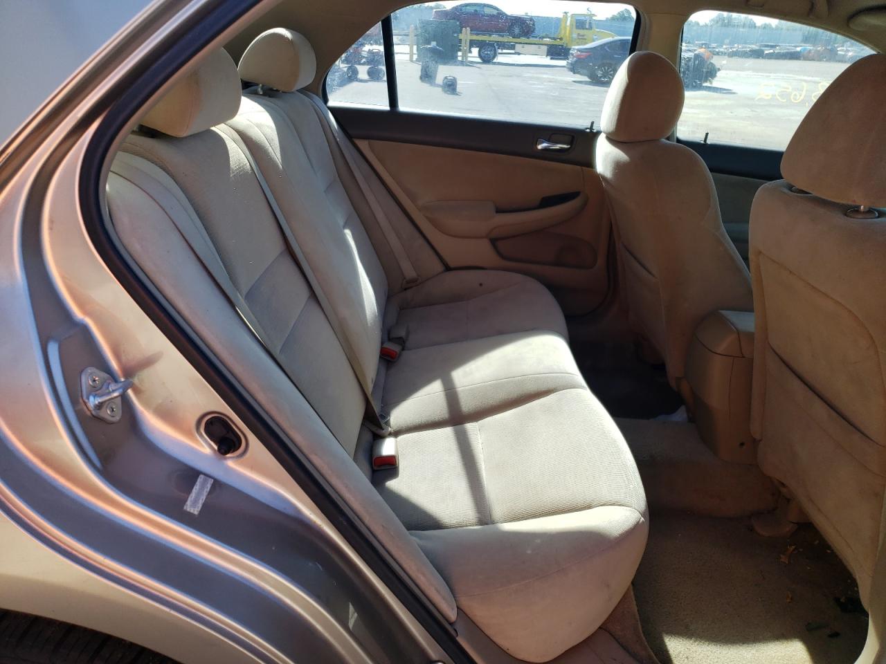 Photo 6 from auction – 2007 HONDA ACCORD VAL with VIN JHMCM56157C008360