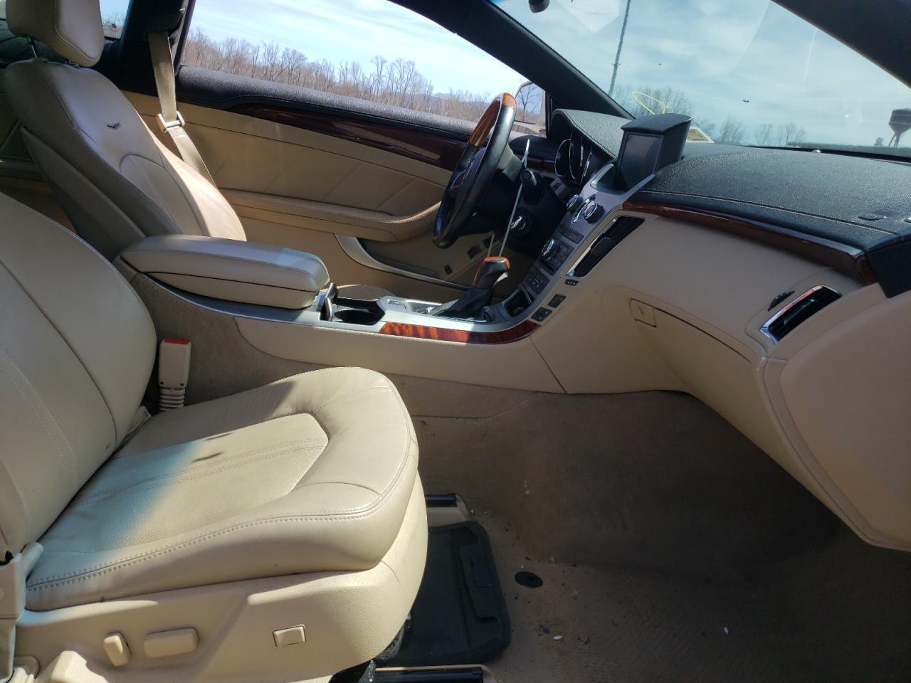 Photo 5 from auction – 2012 CADILLAC CTS PREMIU with VIN 1G6DS1E3XC0120769