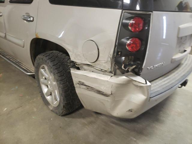 Photo 9 from auction – 2007 GMC YUKON DENA with VIN 1GKFK63887J177185