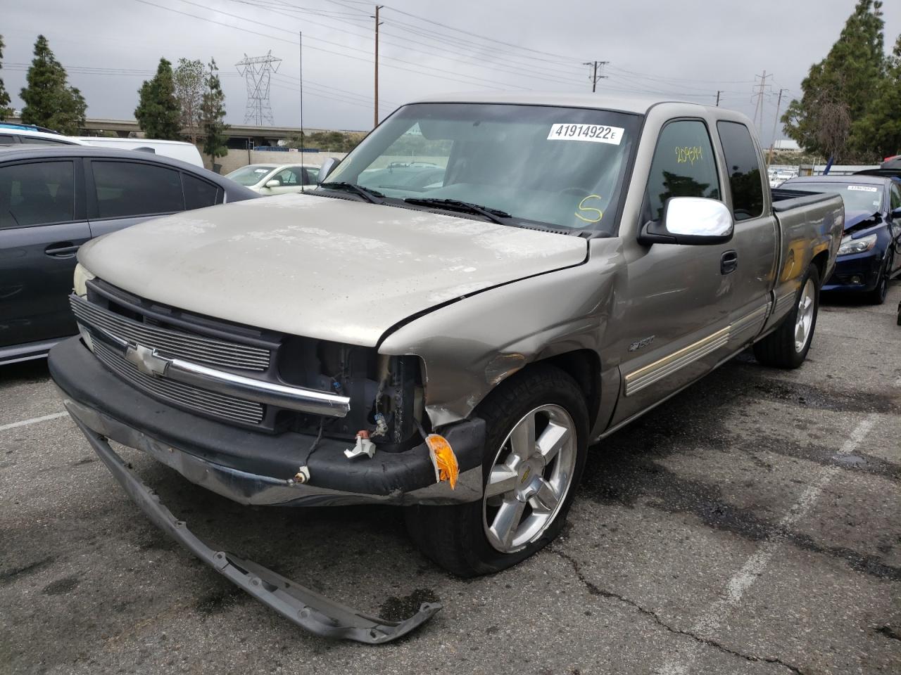 Photo 2 from auction – 2001 CHEVROLET SILVERADO with VIN 2GCEC19V911287958