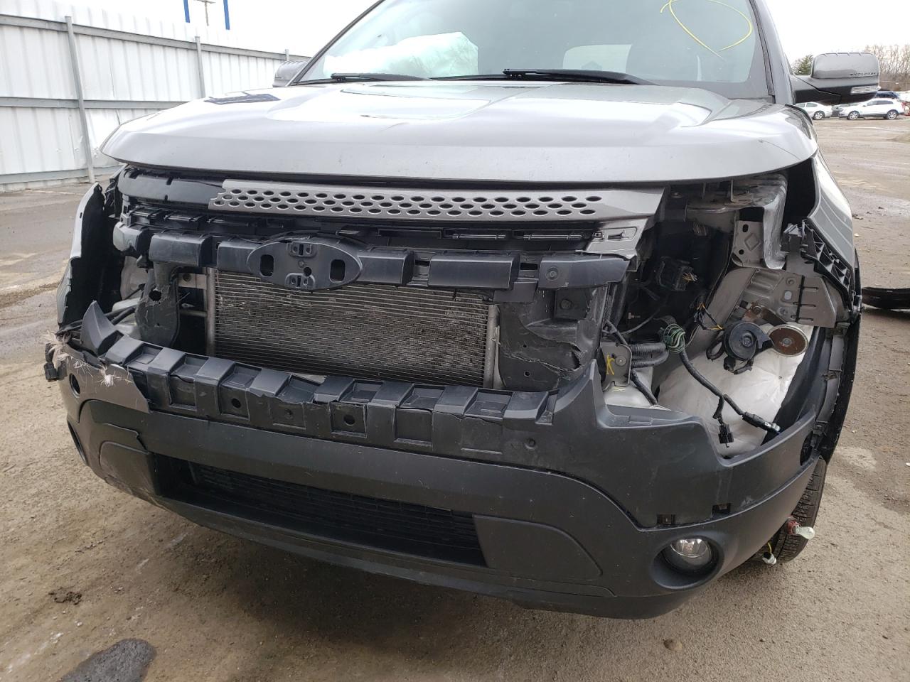 صورة رقم 9 من المزاد - 2014 FORD EXPLORER L مع VIN 1FM5K8F80EGA70281