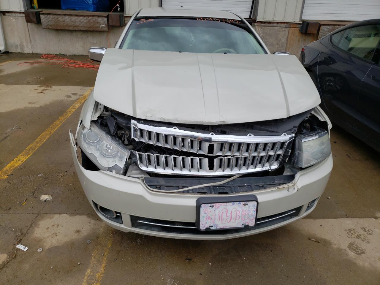 Photo 9 from auction – 2008 LINCOLN MKZ with VIN 3LNHM28TX8R648440