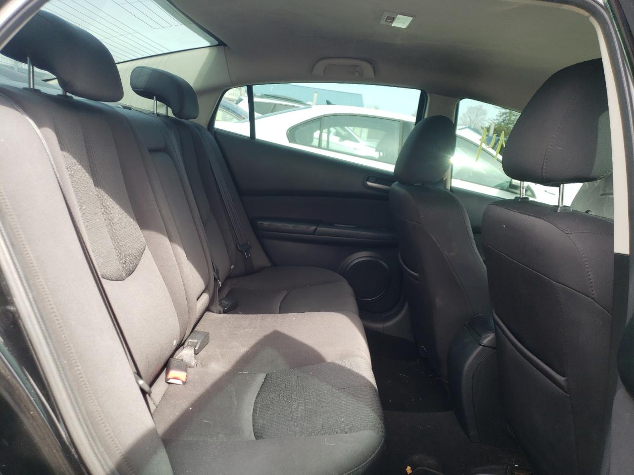 Photo 6 from auction – 2011 MAZDA 6 I with VIN 1YVHZ8BH6B5M15513
