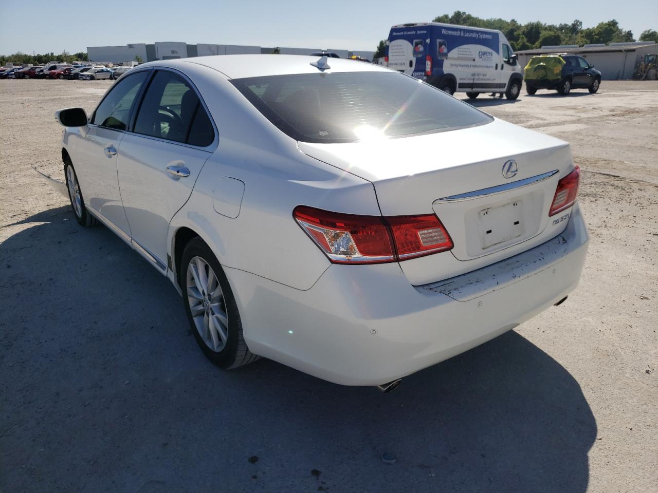 Photo 3 from auction – 2011 LEXUS ES 350 with VIN JTHBK1EG1B2446095