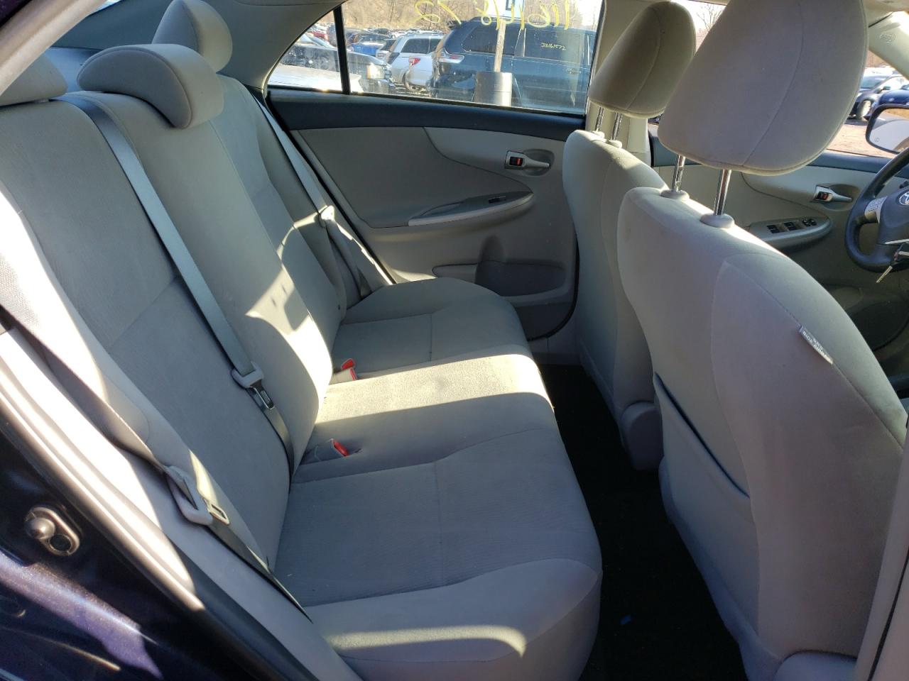 Фото 18 с аукциона – 2013 TOYOTA COROLLA BA с VIN 2T1BU4EE2DC981971