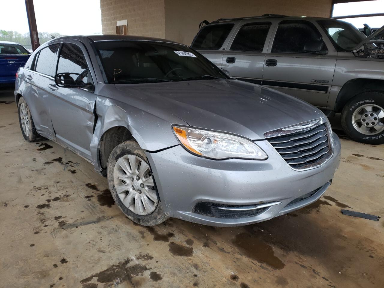 CHRYSLER 200 LX 2014 with VIN 1C3CCBAB5EN209927 - Photo from auction