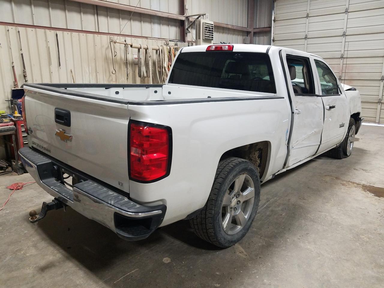 Photo 4 from auction – 2017 CHEVROLET SILVERADO with VIN 3GCPCREC7HG405325