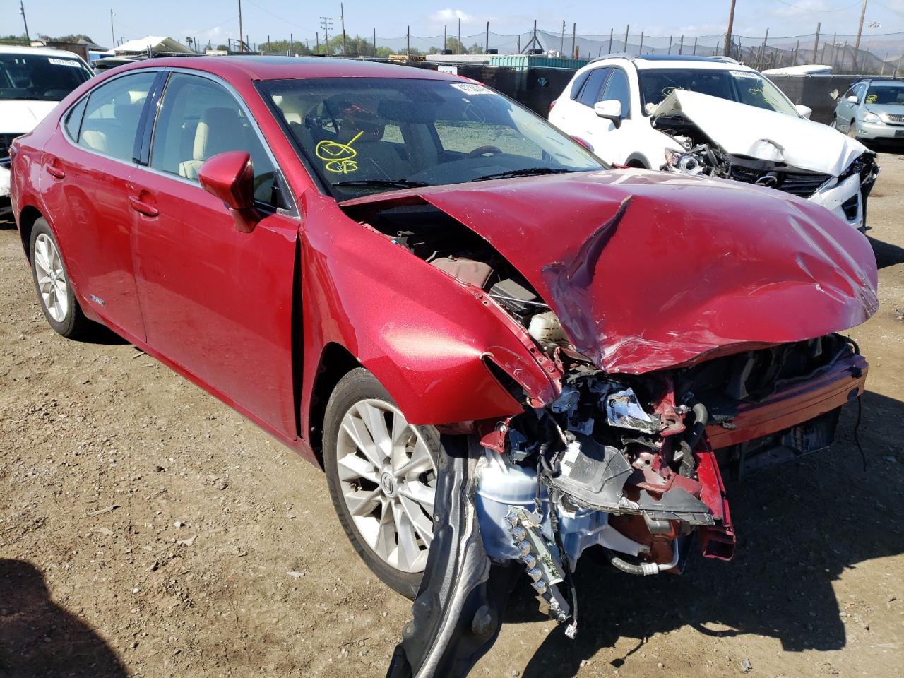 LEXUS ES 300H 2014 with VIN JTHBW1GG5E2070488 - Photo from auction