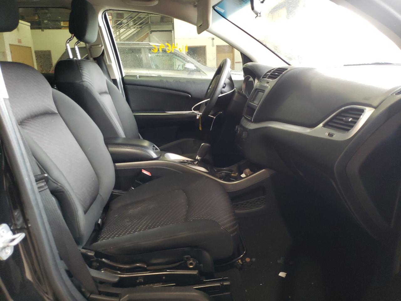 Photo 5 from auction – 2012 DODGE JOURNEY SX with VIN 3C4PDCBG4CT142907