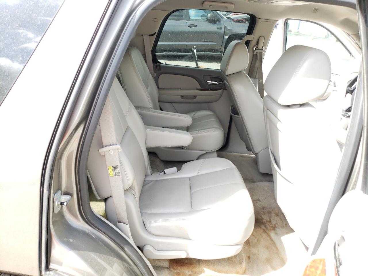 Photo 6 from auction – 2007 CHEVROLET TAHOE C150 with VIN 1GNFC13J47R150265