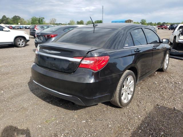 Photo 4 from auction – 2013 CHRYSLER 200 TOURIN with VIN 1C3CCBBB1DN599941