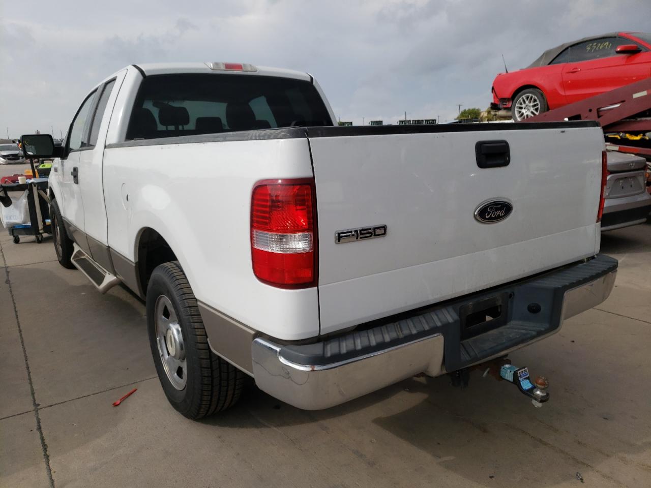 Photo 3 from auction – 2004 FORD F150 with VIN 1FTPX12574NB16927