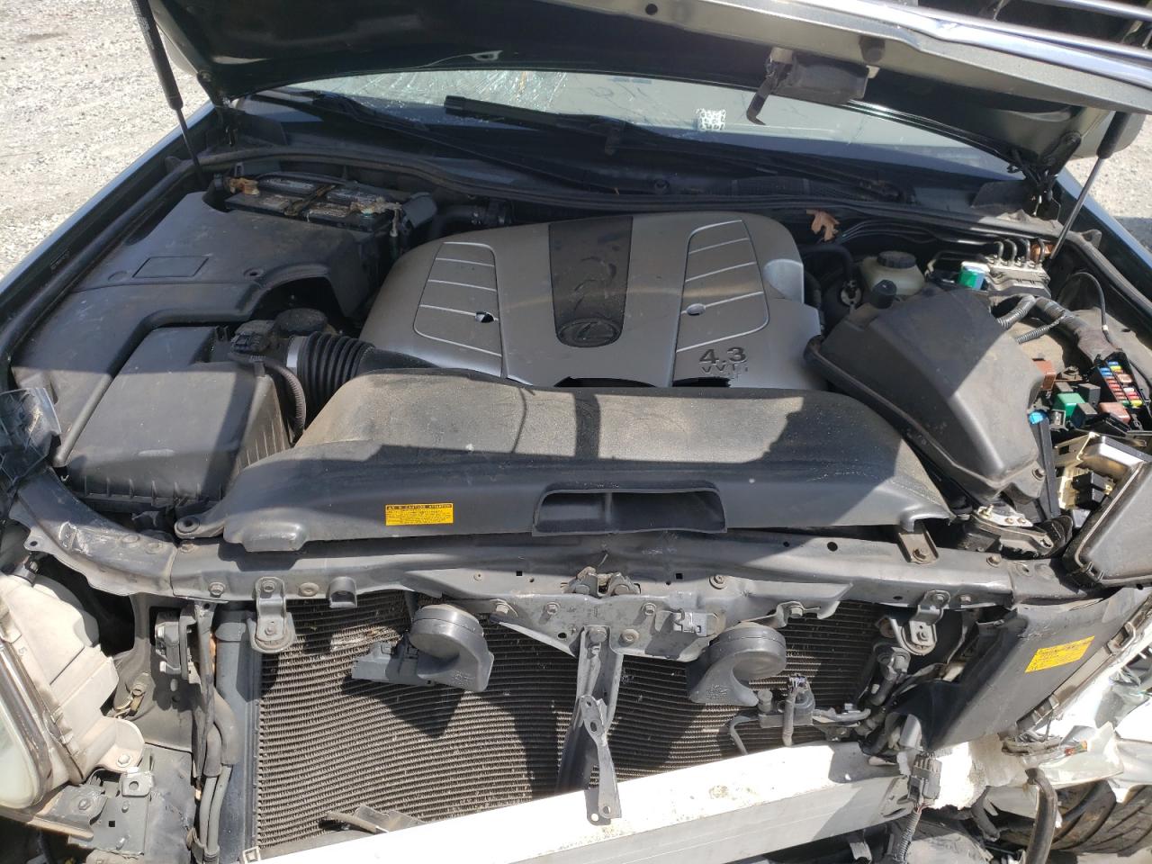 Photo 17 from auction – 2004 LEXUS LS 430 with VIN JTHBN36F240129823