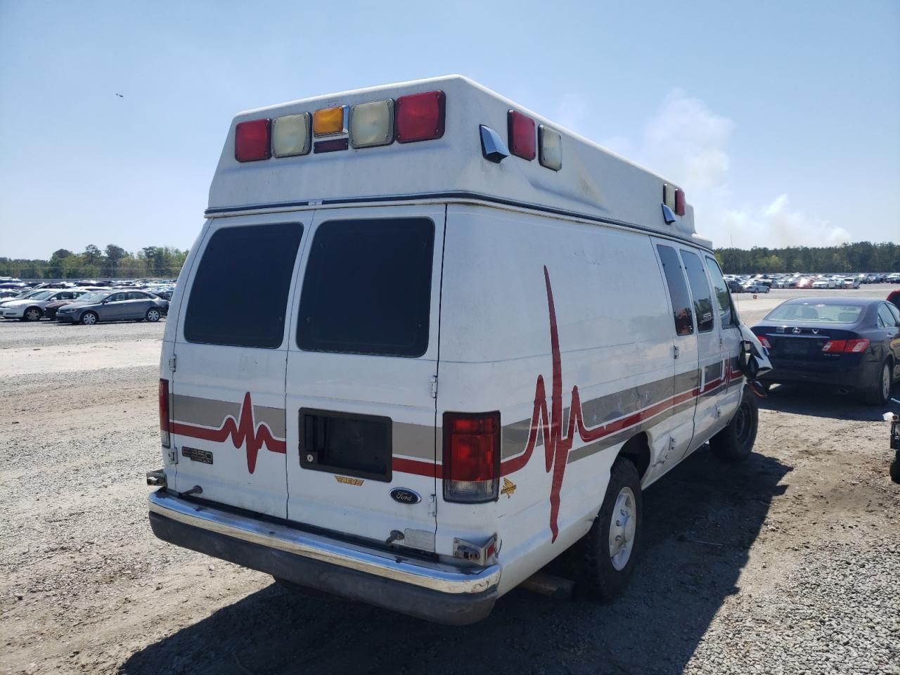 Photo 4 from auction – 2003 FORD E350 with VIN 1FDSS34F43HB36846