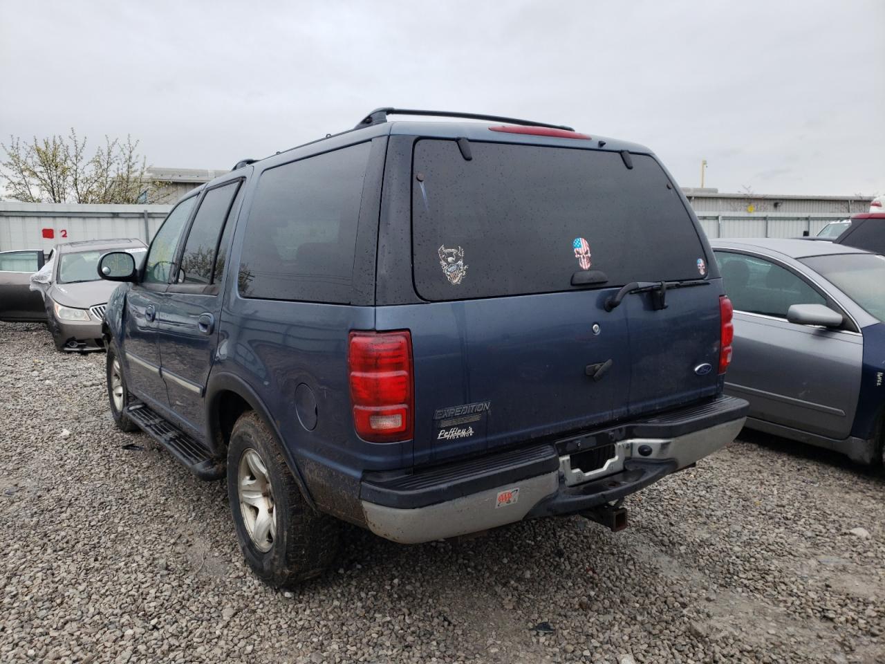 Photo 3 from auction – 1998 FORD EXPEDITION with VIN 1FMRU1768WLA62597