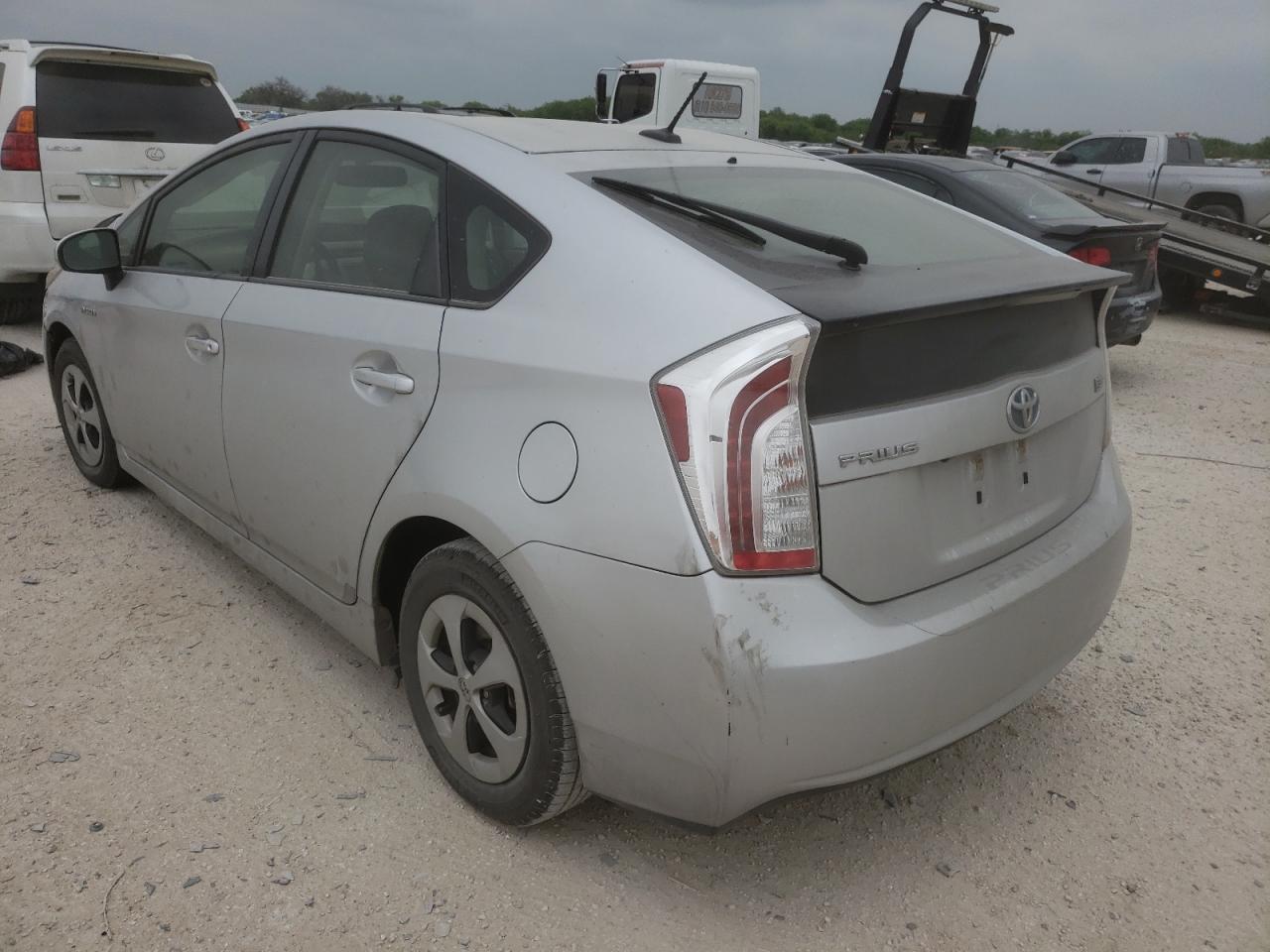 Photo 3 from auction – 2012 TOYOTA PRIUS with VIN JTDKN3DU4C1544072