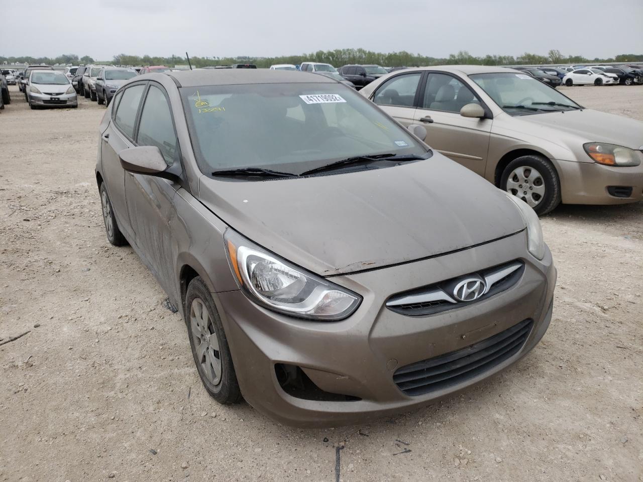 HYUNDAI ACCENT GLS 2013 with VIN KMHCT5AE7DU132291 - Photo from auction