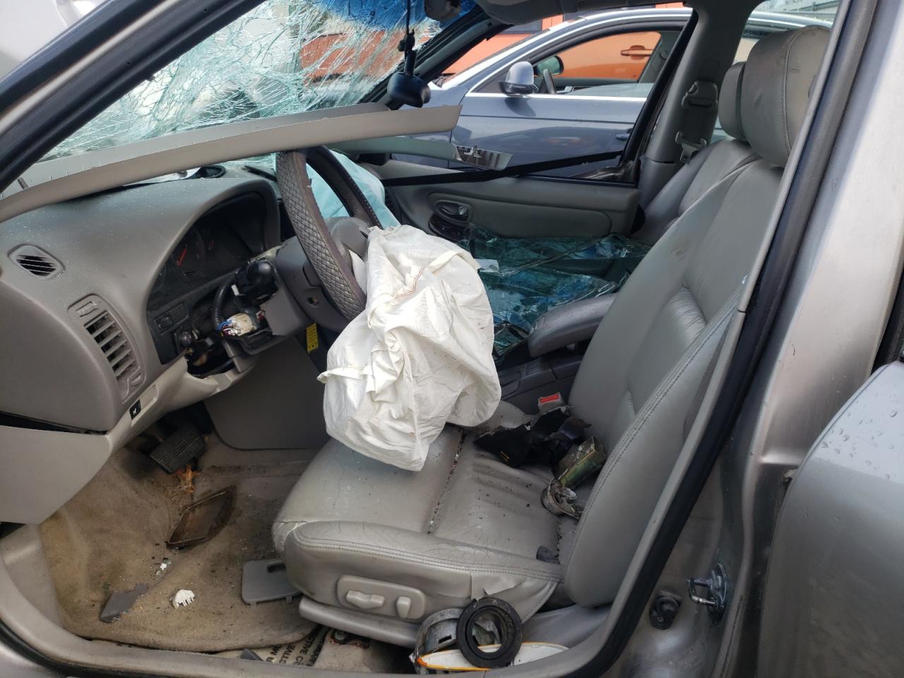 Photo 5 from auction – 2003 NISSAN MAXIMA GLE with VIN JN1DA31A53T412752