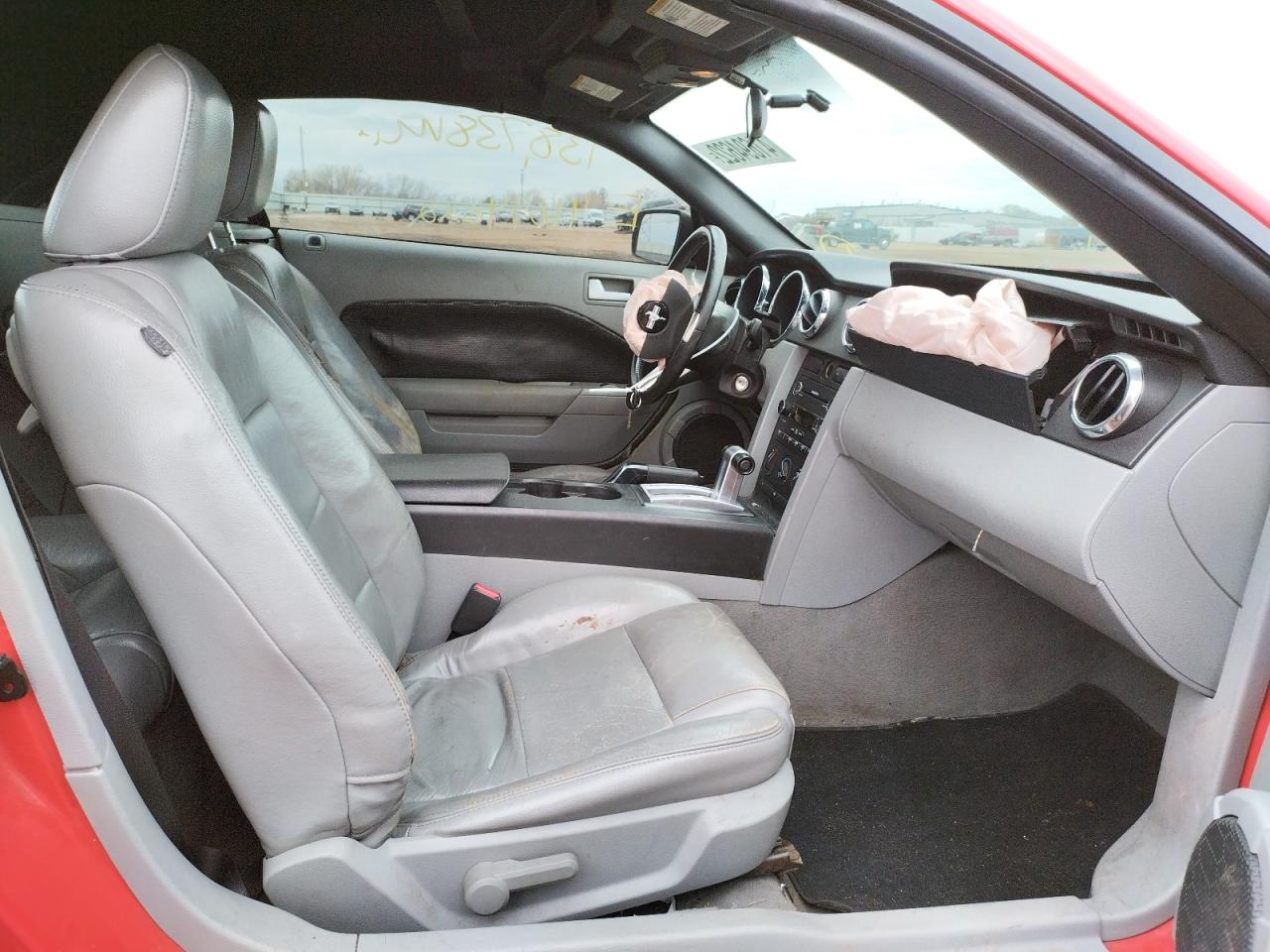 Photo 5 from auction – 2008 FORD MUSTANG with VIN 1ZVHT84N985209019