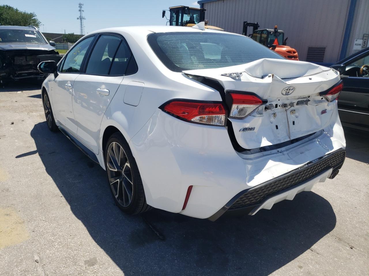 Photo 3 from auction – 2020 TOYOTA COROLLA SE with VIN 5YFS4RCE2LP041930