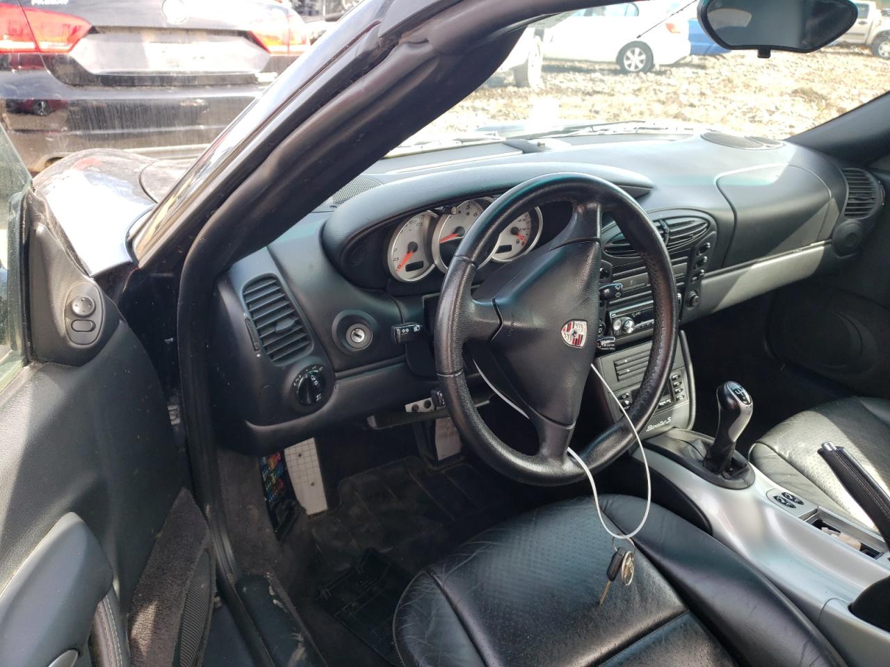 Photo 9 from auction – 2001 PORSCHE BOXSTER S with VIN WP0CB29841U662282