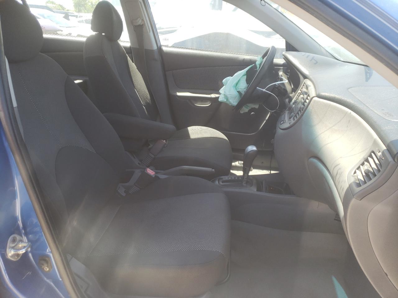 Photo 5 from auction – 2008 KIA RIO BASE with VIN KNADE123986305857