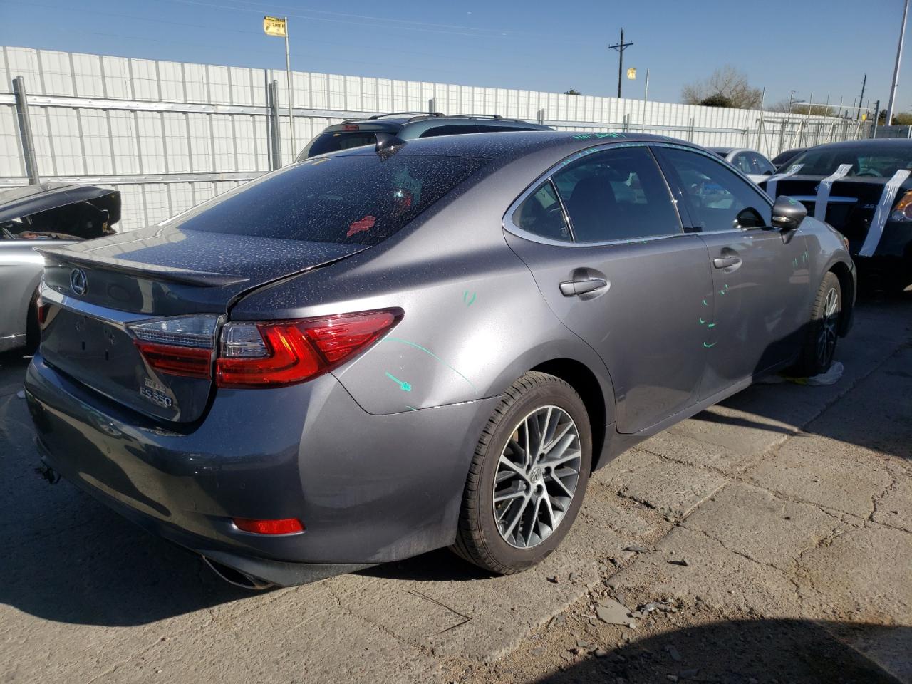 Photo 4 from auction – 2017 LEXUS ES 350 with VIN 58ABK1GGXHU069637