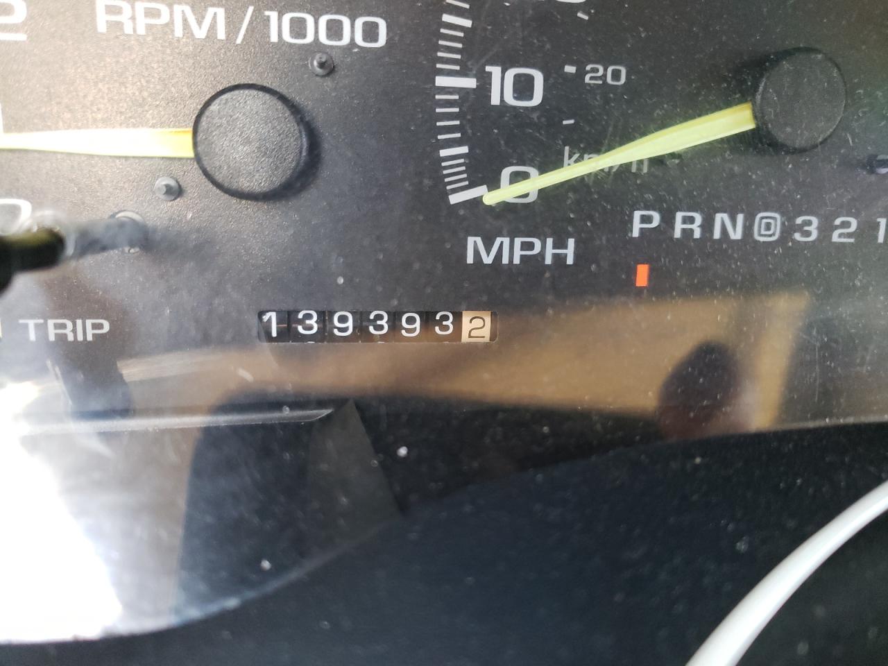 Photo 8 from auction – 1998 CHEVROLET GMT-400 C1 with VIN 2GCEC19R3W1114284