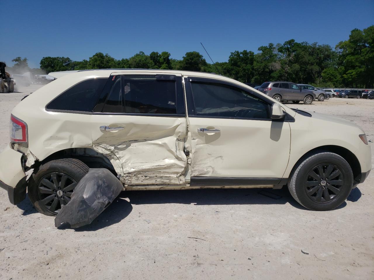 Photo 9 from auction – 2007 FORD EDGE SEL P with VIN 2FMDK49C07BB55619