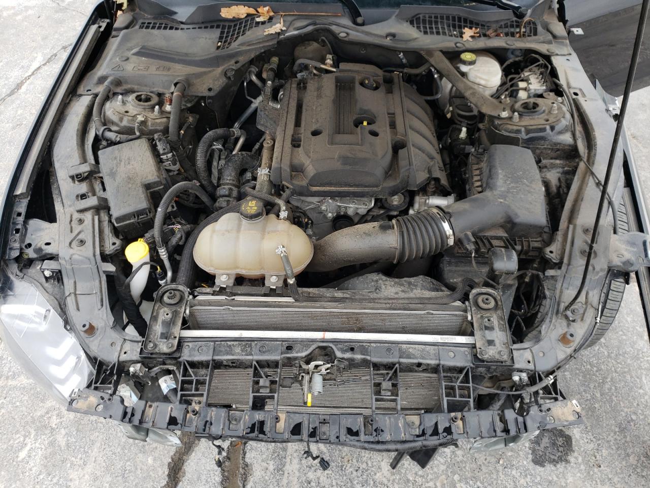 Photo 7 from auction – 2019 FORD MUSTANG with VIN 1FATP8UH4K5149997