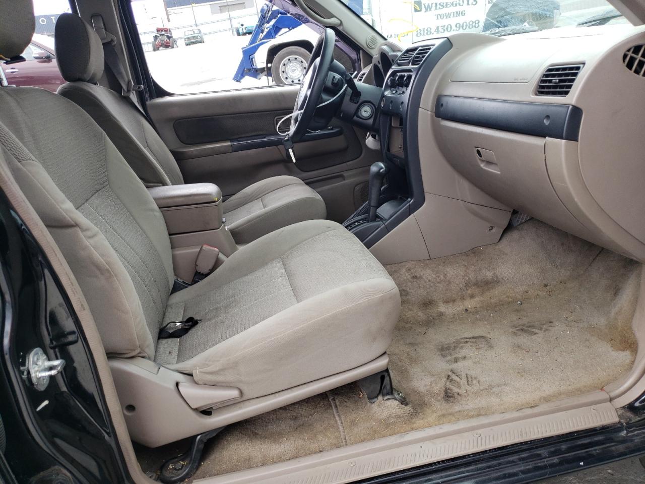 Photo 5 from auction – 2004 NISSAN FRONTIER C with VIN 1N6ED29X14C418364