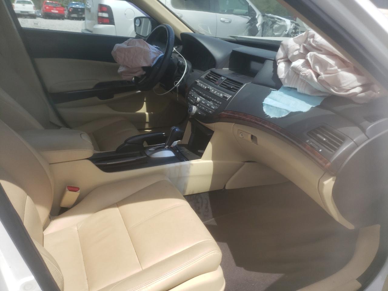 Photo 5 from auction – 2012 HONDA CROSSTOUR with VIN 5J6TF3H59CL001481